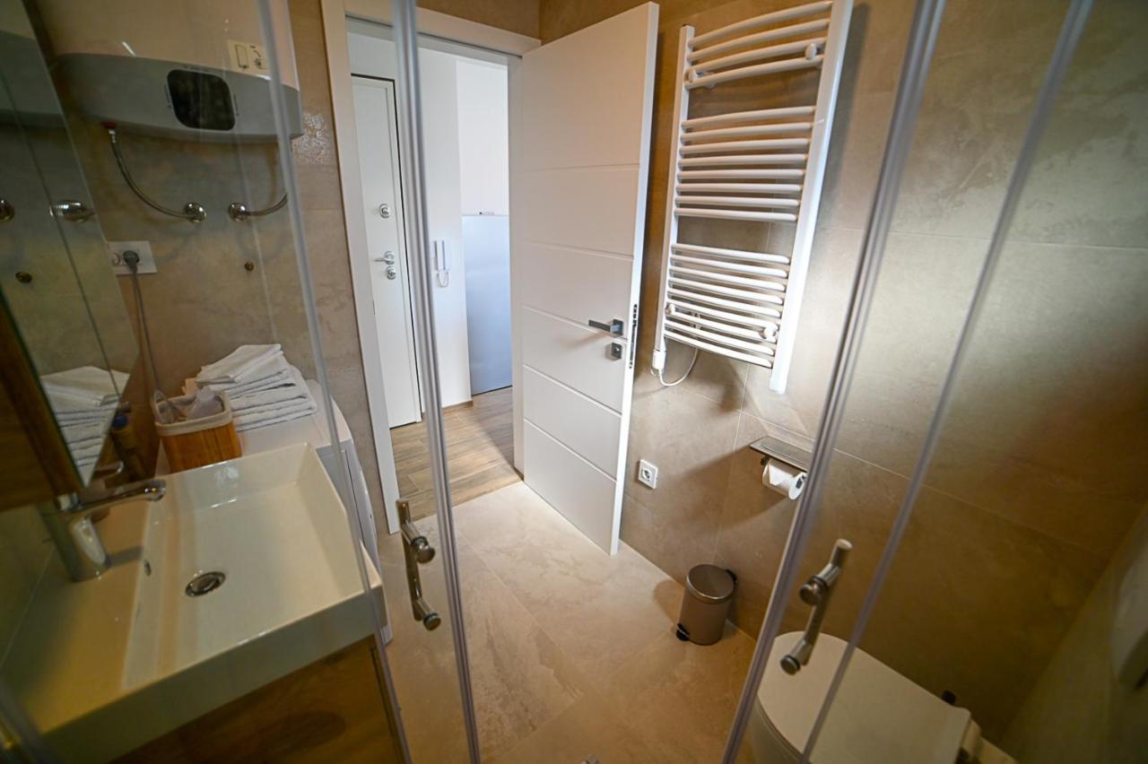 Apartment Perlitto Cres Exterior photo